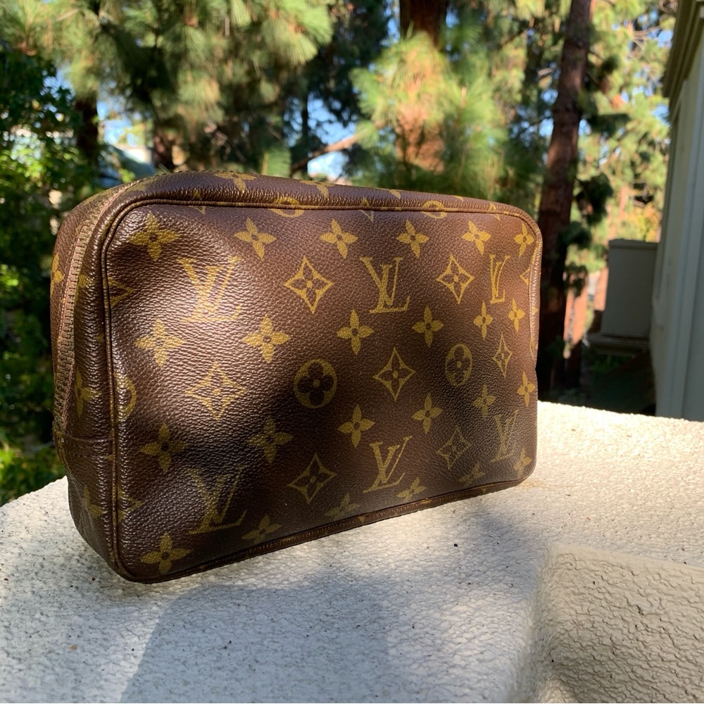 Louis Vuitton Cosmetic Pouch Trousse Toilette
